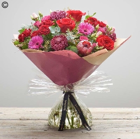 Valentines Magnificent Mixed Bouquet